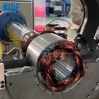 El estator automático del motor de la bomba arrolla la máquina de inserción y de extensión